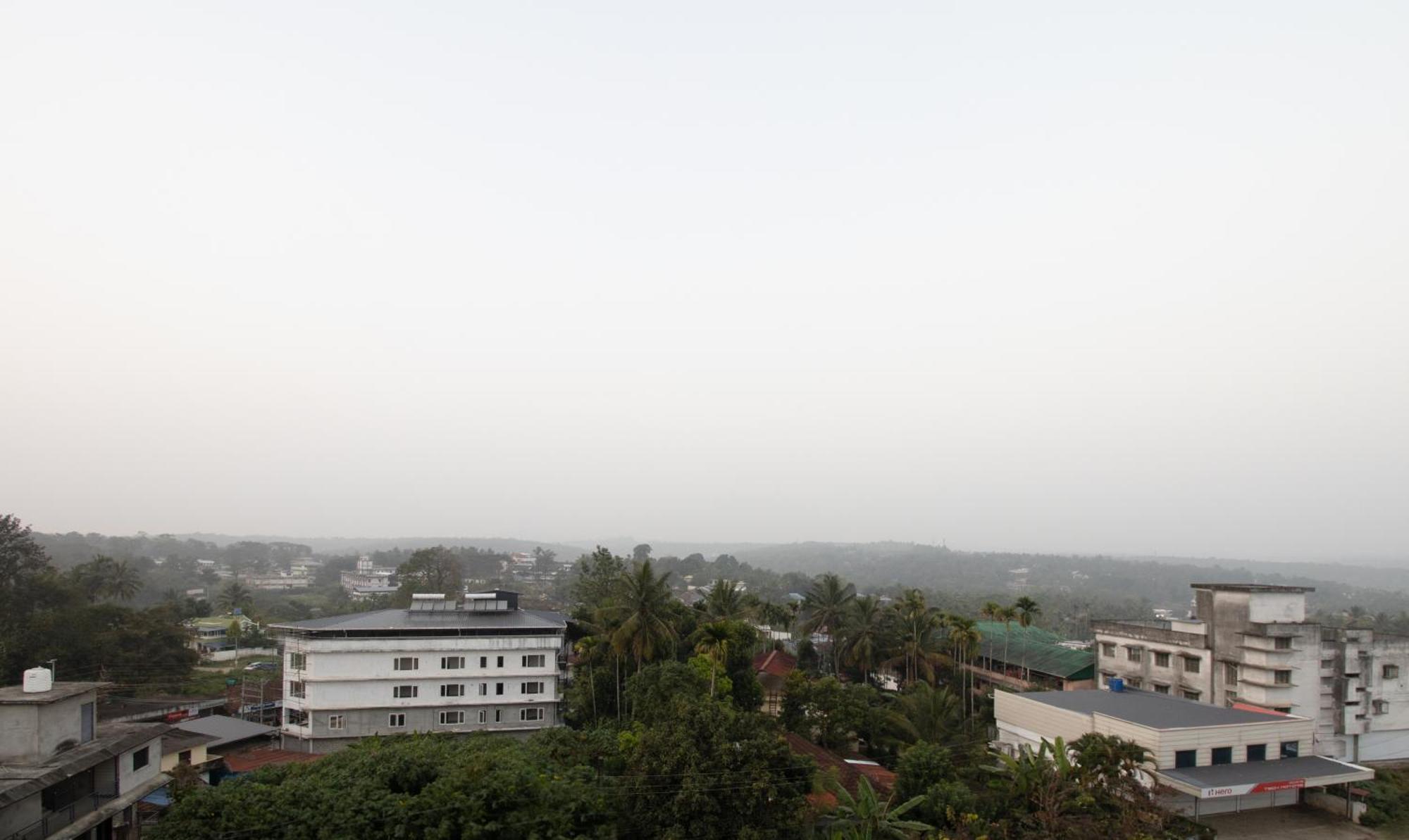 Treebo Brahma, Wayanad Sultan Bathery Exterior foto